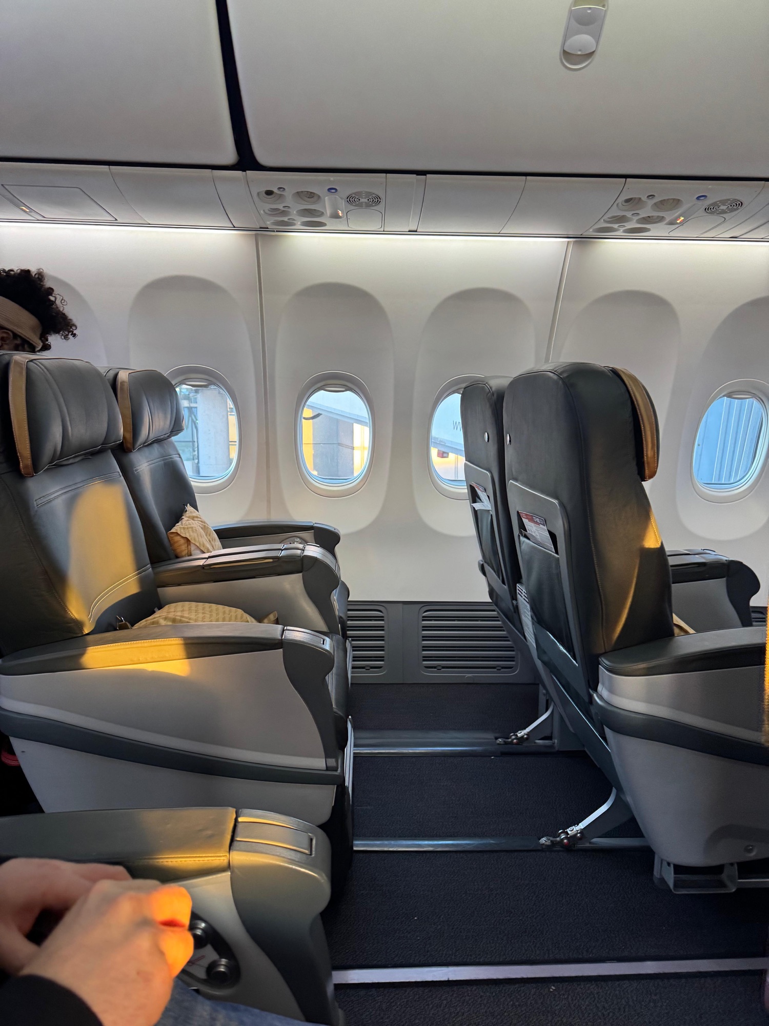 Madeleine in der Business Class